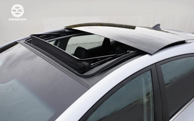 dan-phim-cach-nhiet-cua-so-troi (2)