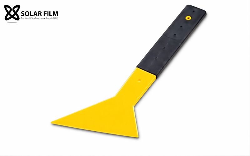 dung-cu-dan-phim-cach-nhiet-o-to (4)