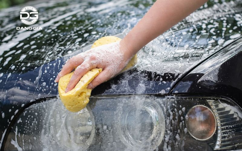 nen-rua-xe-bang-xa-phong-gi (2)