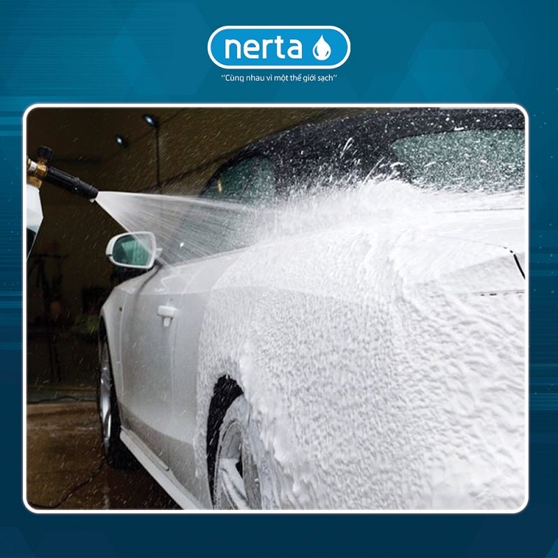 nuoc-rua-xe-khong-cham-9-1-