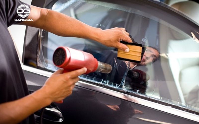 tay-keo-phim-cach-nhiet (4)