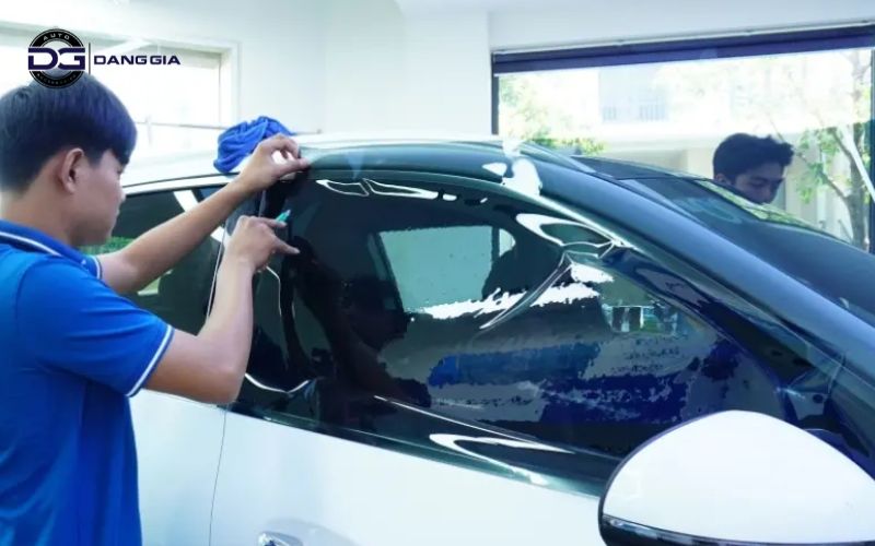 tay-keo-phim-cach-nhiet (5)